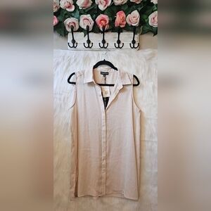 Modern Works Classic Sleeveless Pinstriped Button Down Shirt